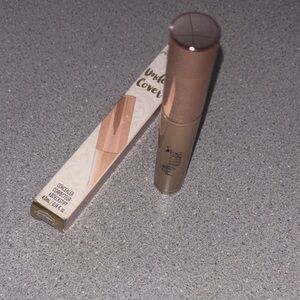 Pretty Vulgar- Concealer- in “Tip Toe Over the Line”